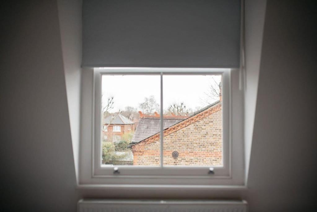 3 Bedroom House In Kew Gardens Ричмонд Экстерьер фото
